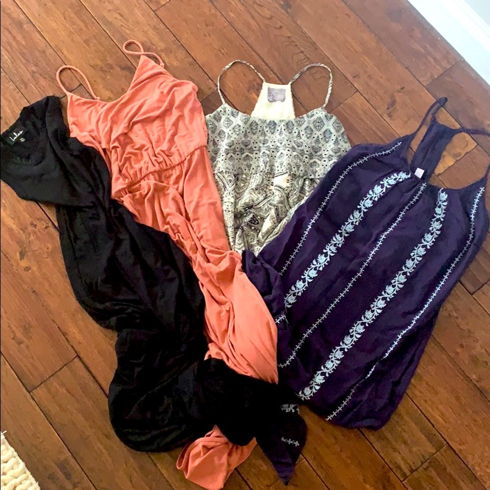 Lot of sleeveless maxi dresses